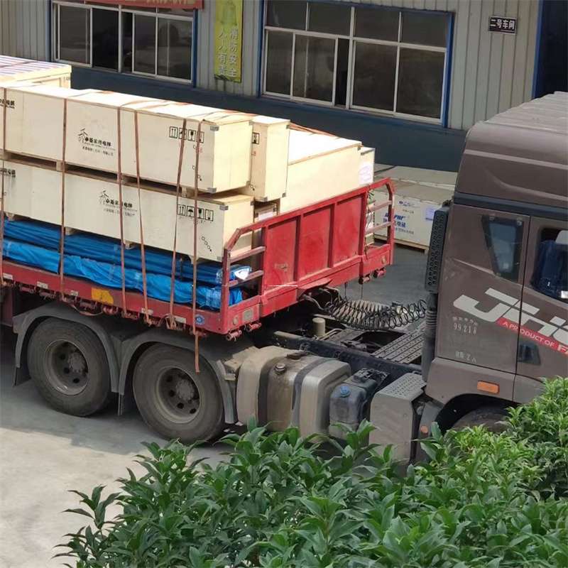 江苏连云港连云至新疆阿勒泰福海县物流专线，一站式服务，让您的货物畅行无忧